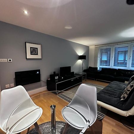 Modern Apartment In Central London By River Thames Eksteriør bilde