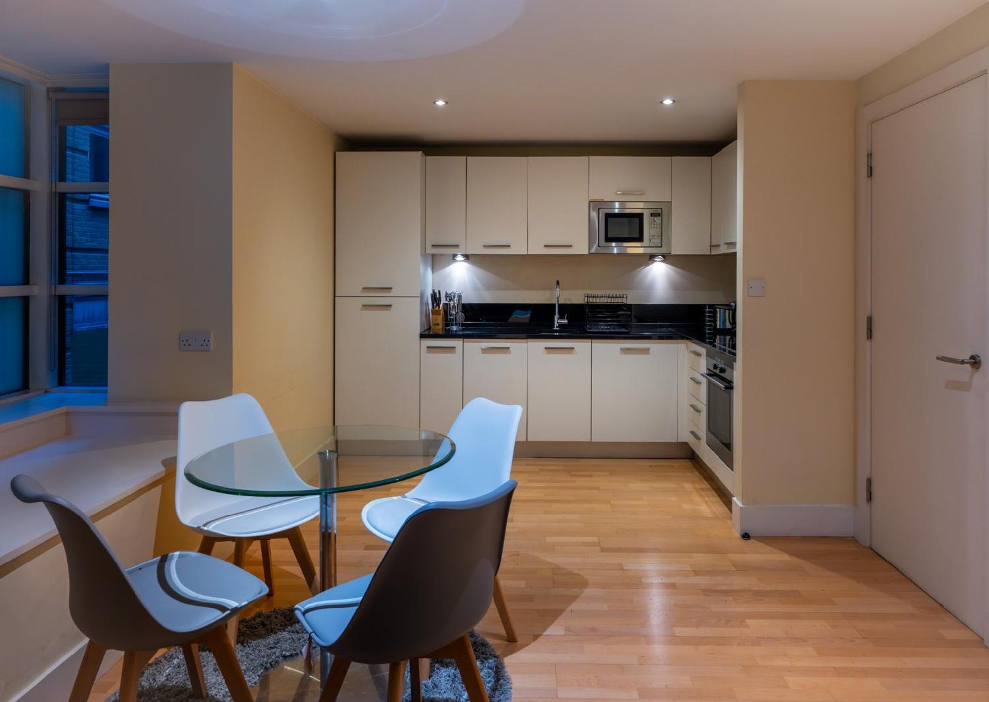Modern Apartment In Central London By River Thames Eksteriør bilde